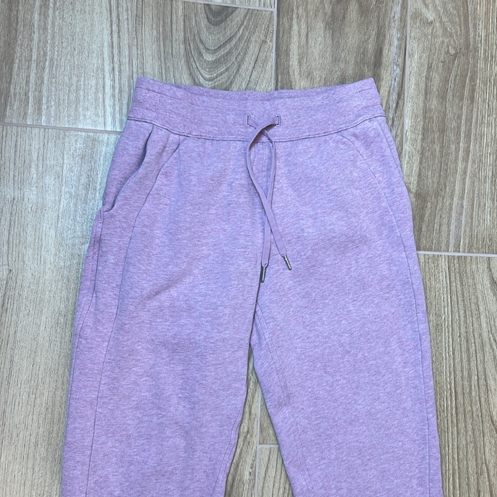 Lululemon Athletica High Rise‎ Scuba Jogger Sweatpants - Picture 3 of 9